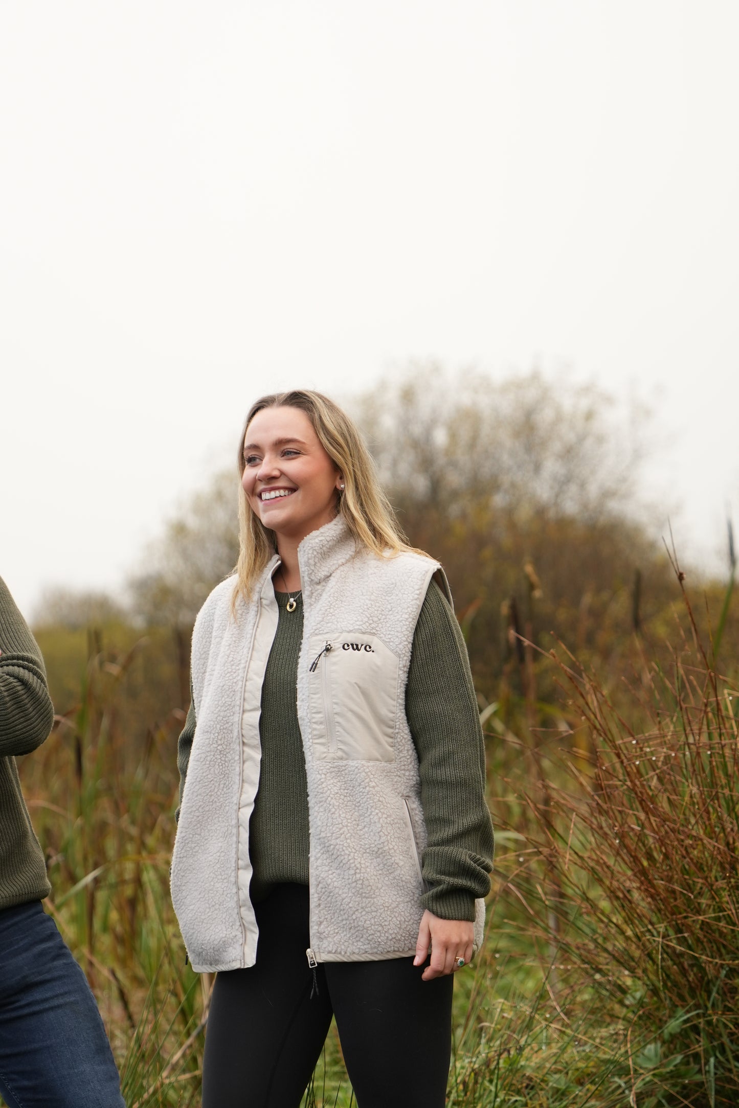 Sherpa-lined Éalú unisex gilet, essential layering piece for cooler weather